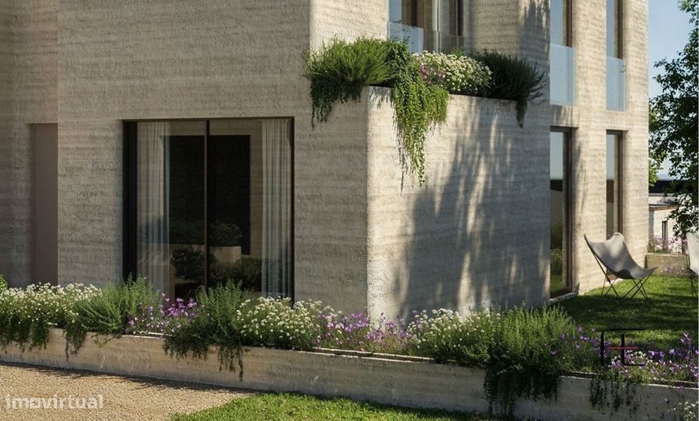 Moradia T4 NOVA, Condomínio Privado - Origem Villas Alfena