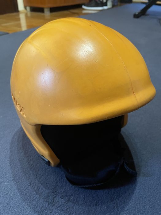 Kask narciarski Uvex 6-10 lat