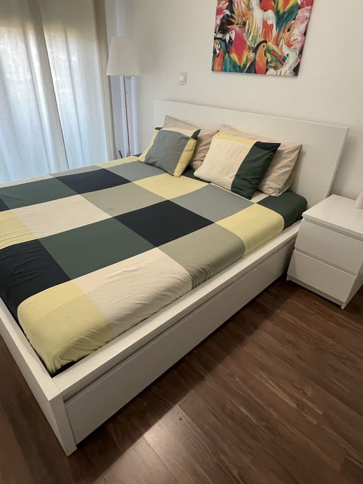 Cama ikea (em bom estado)