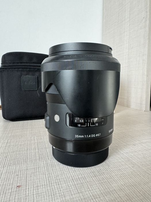 Canon EOS 6D Mark 2 + Sigma 35mm f1.4