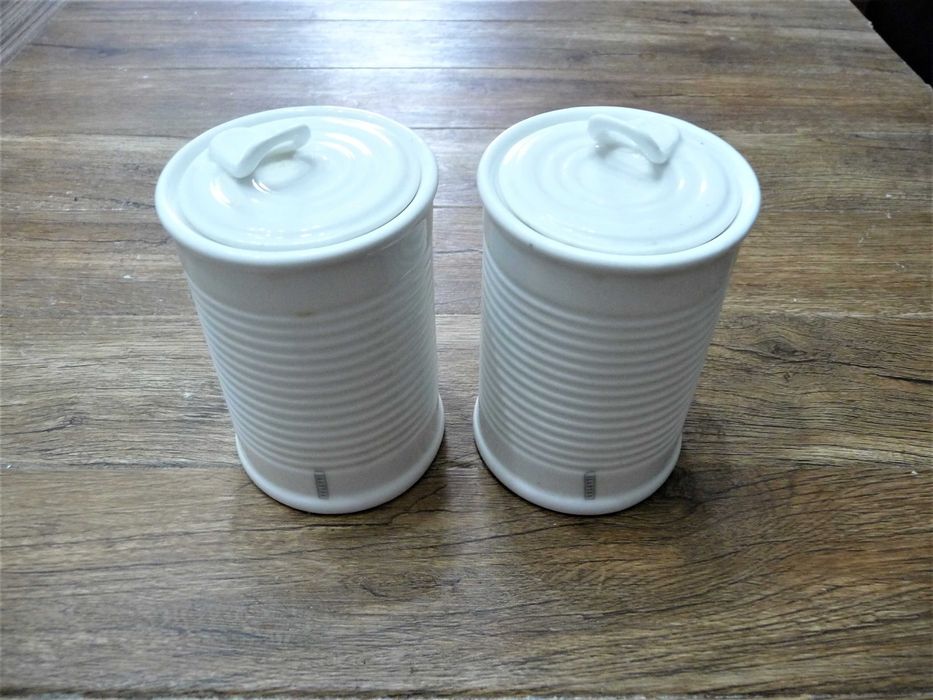 Ємність для сипучих продуктів 2 шт Італія Банки для сыпучих продуктов.