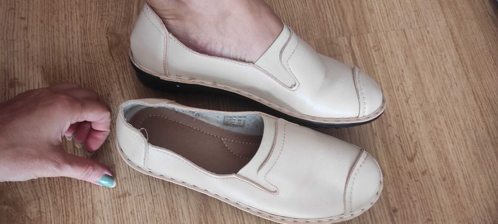 Sapatos quase novos