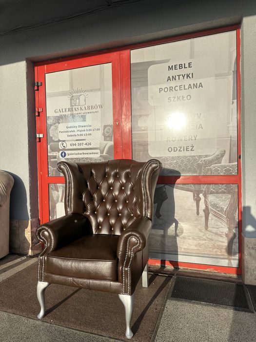 Stylowy fotel uszak Chesterfield NOWY prawdziwa skóra z Anglii DOWÓZ
