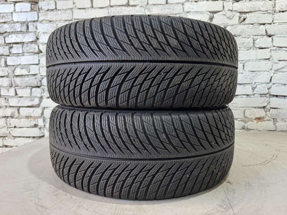 Зимові шини Michelin 225/45 R18