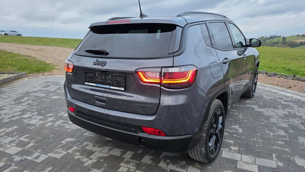 Jeep Compass 1.3Benzyna NightEagle Navi Kamera Grzane fotele