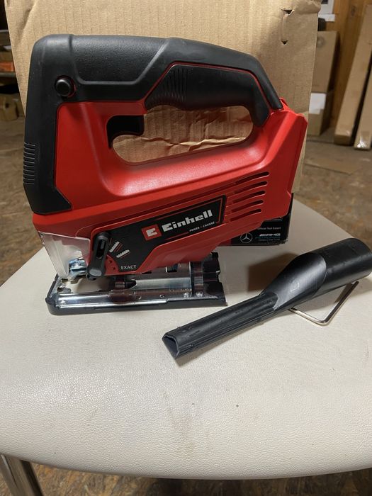 Акумуляторна лобзикова пила Einhell TC-JS 18/70 Li - Нова