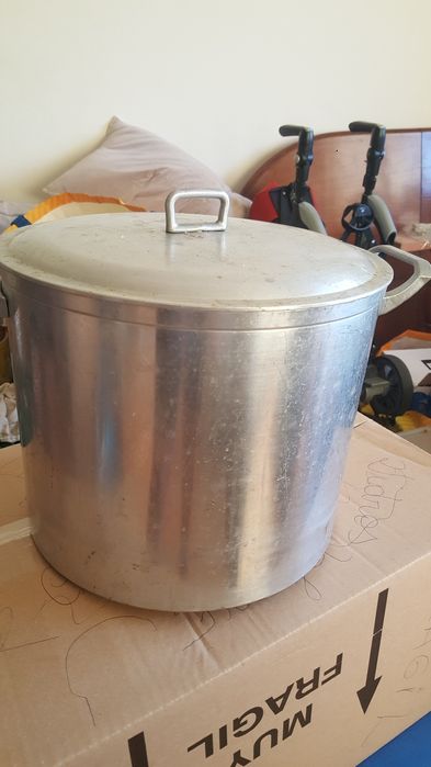 Tacho em ferro fundido (nao negociavel)