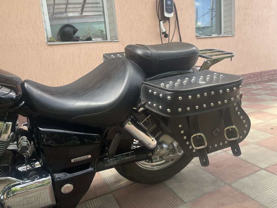 Хонда шадов 750 2009 року пробіг 73 стан відмінний ціна 5700 власник