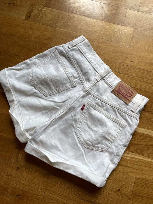 Spodenki szorty Levis damskie białe