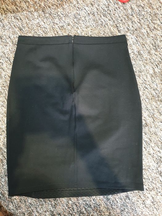 Spódnica czarna Reserved 38