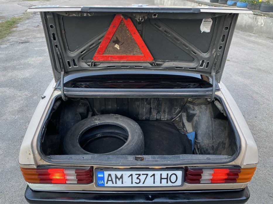 Mercedes-Benz 190 1986 VIN WDB2010231A281658 фото оголошення 12 з 20