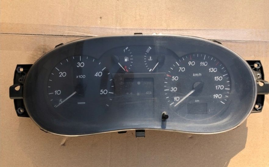 Renault Mascott 2.8 licznik zegary tachograf