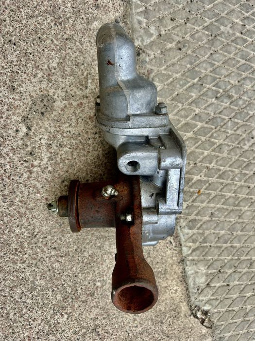 Помпа  Волга 2401 УАЗ 469 452  СССР