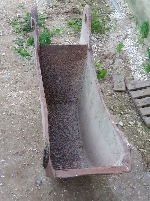 Cat 428 Backhoe Bucket425701316022118403