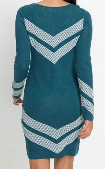 Dzianinowa nowa elegancka sukienka 46/48/50 ciemna zieleń