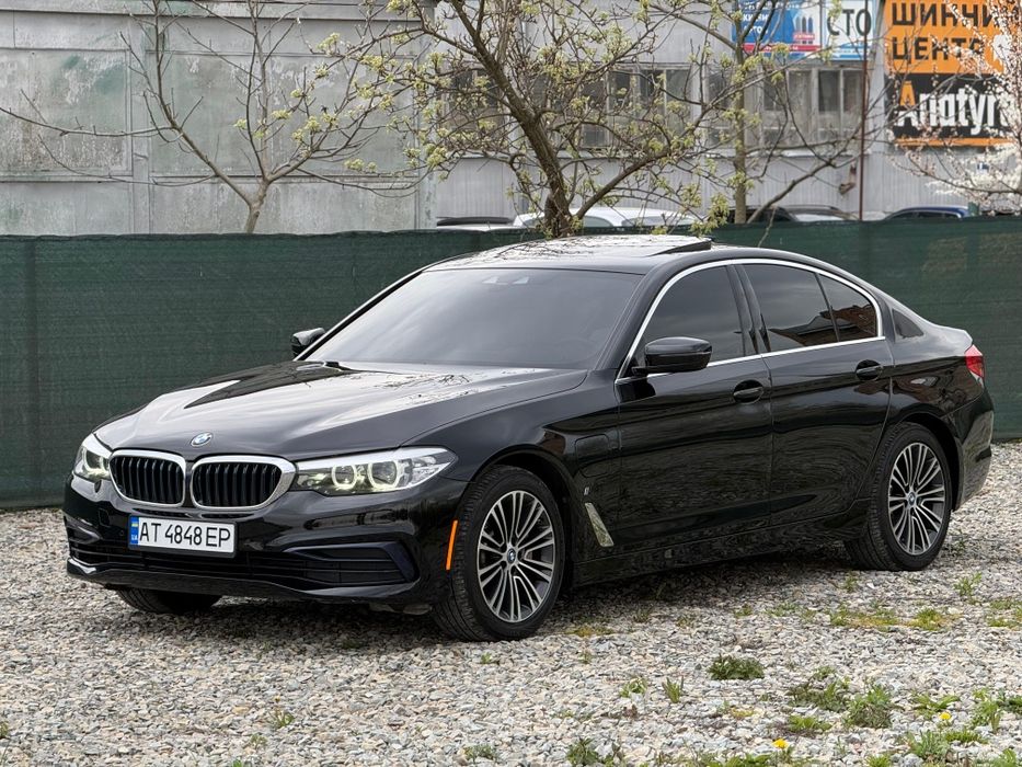 Bmw 530e 2019 гібрид