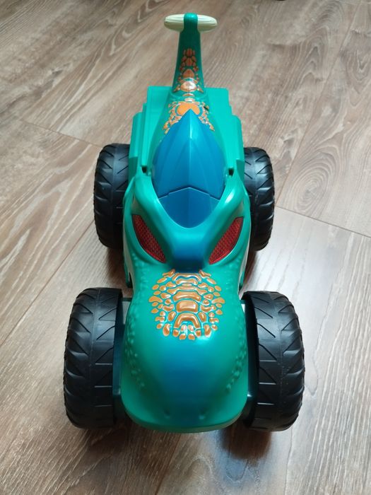 Hot Wheels Mega Wrex