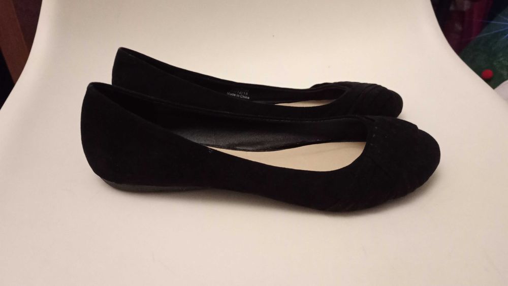 Sprzedam nowe baletki baleriny rozm. 42