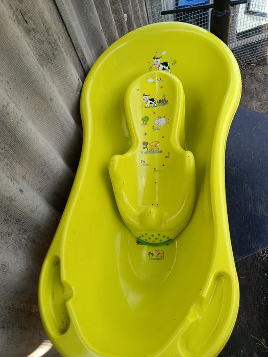 Продам ванночку для дитини
