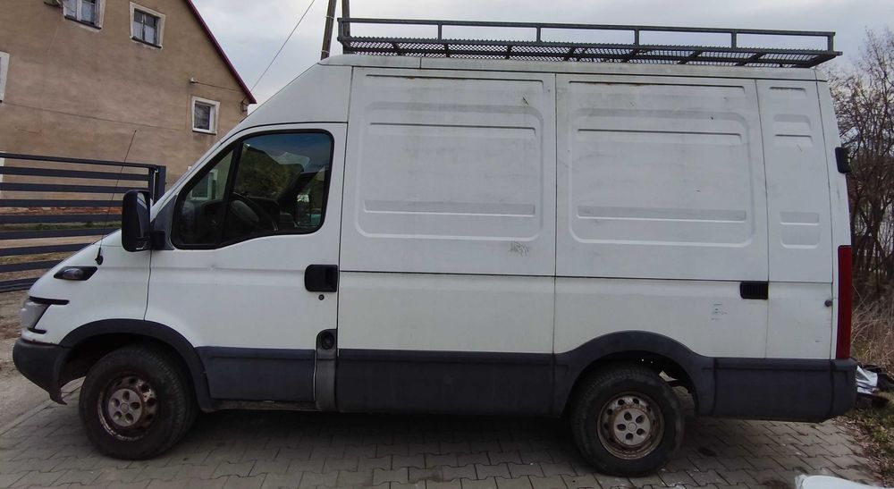 IVECO DAILY -Winda- Disel 2,2 przebieg 226 000