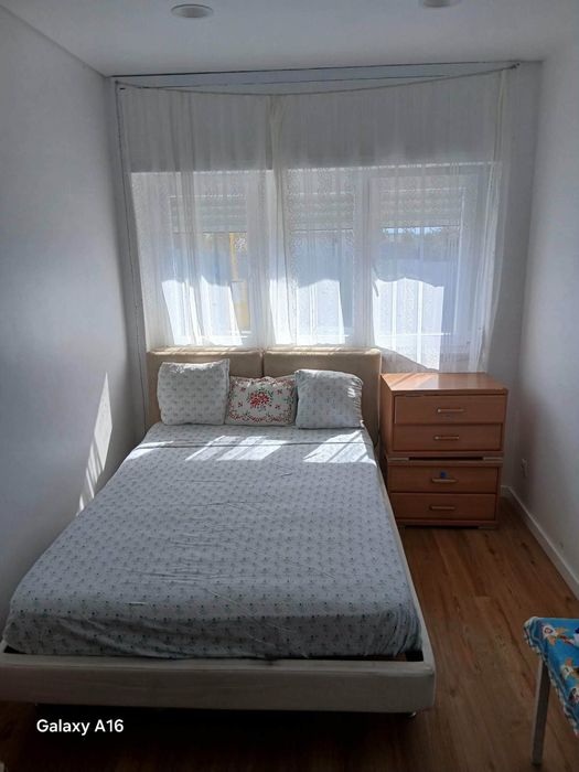Alugua-se quarto para casal