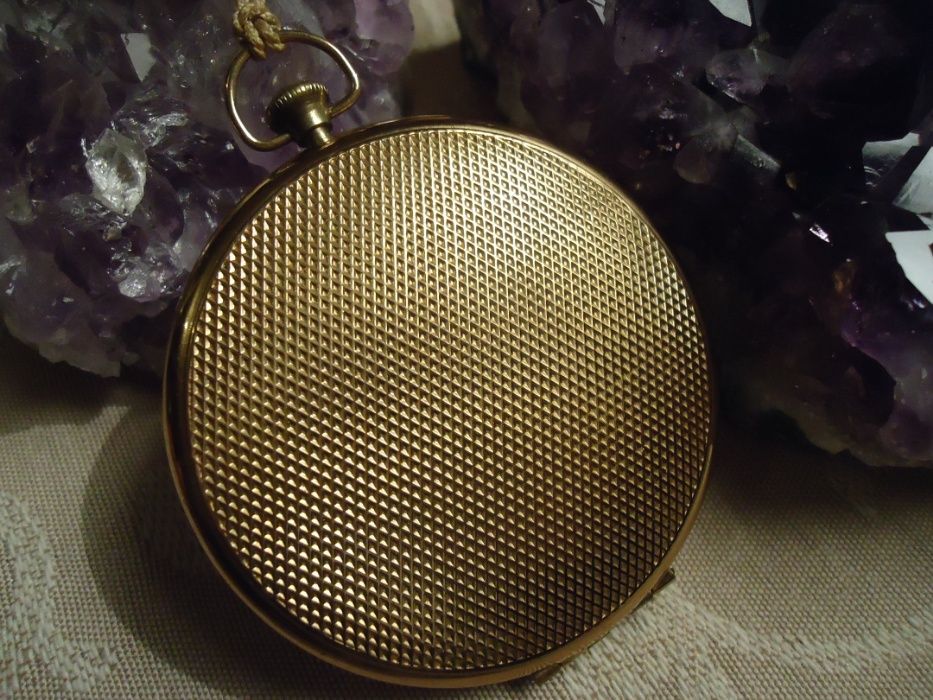 Caixa de pó de arroz Madrepérola