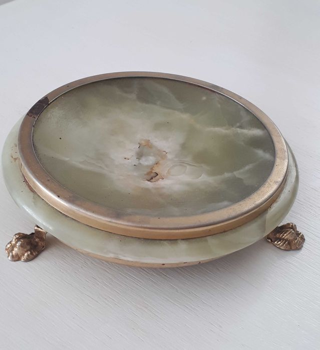 Mini PATERKA na lwich nóżkach z kamienia ONYKS