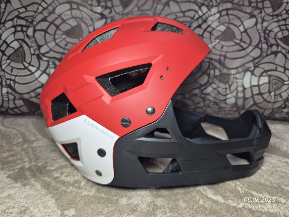 Велосипедний шолом фулфейс SLAMMER