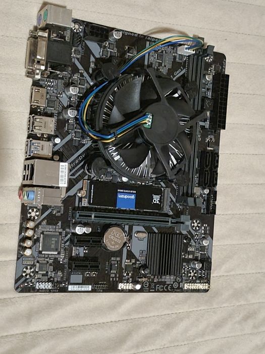 Bundle i5 8600k,m.2 256gb, motherboard Alcobaça E Vestiaria • OLX.pt