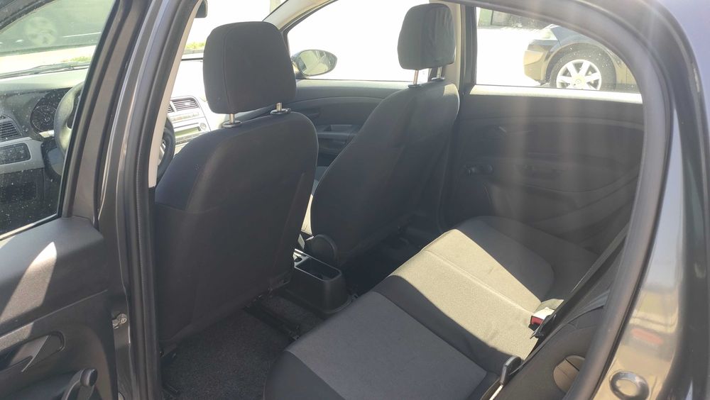 Fiat Punto — fotografia 10