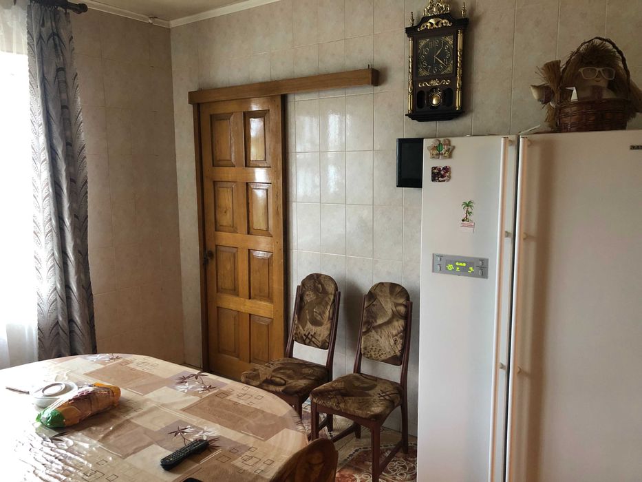 Трехэтажный дом 300 м² с участком 7 соток от собственника