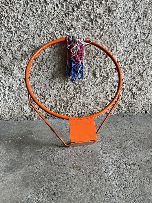 Aro de basquetebol com rede