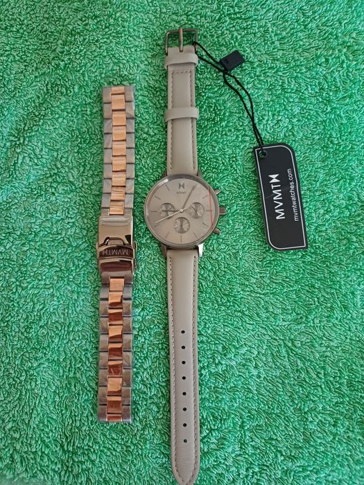 Продам  часы MVMT Nova Dorado