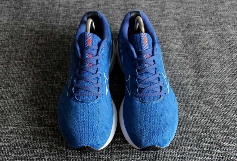 Кросівки бігові Mizuno Wave Rider 26 Оригінал 43р
