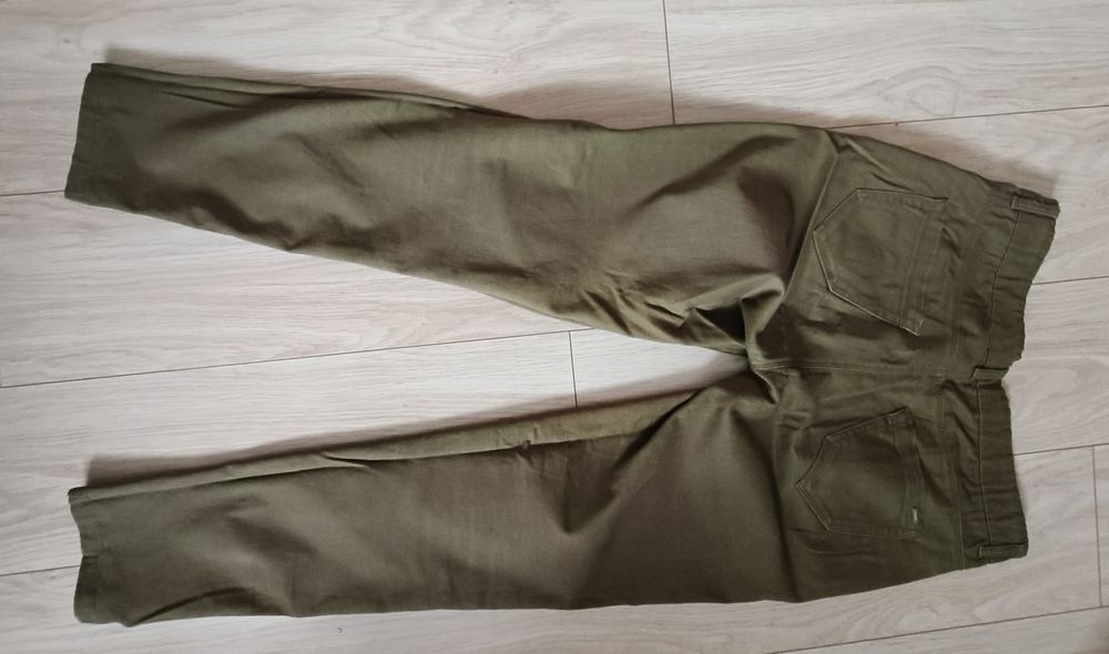 Spodnie damskie khaki