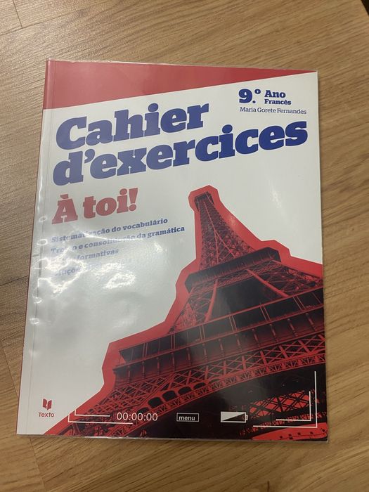 Livro Frances 9 ano + caderno de atividades