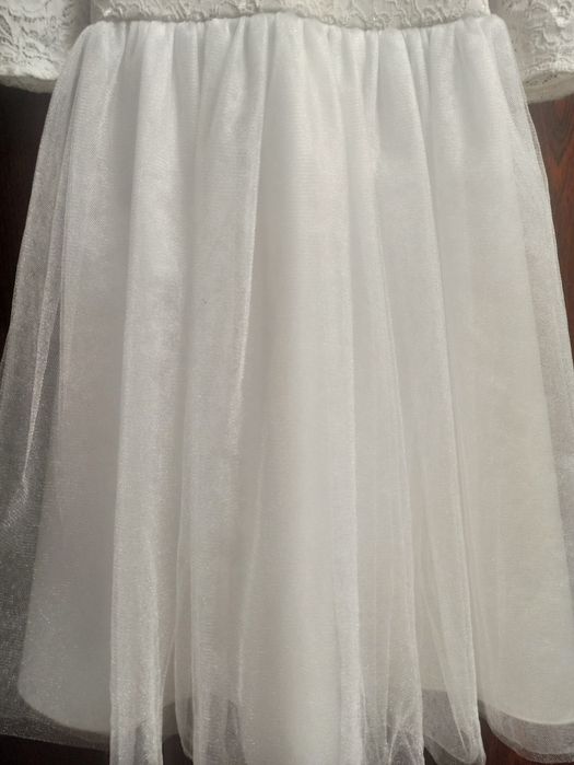 Сукня святкова з прокатного атласу