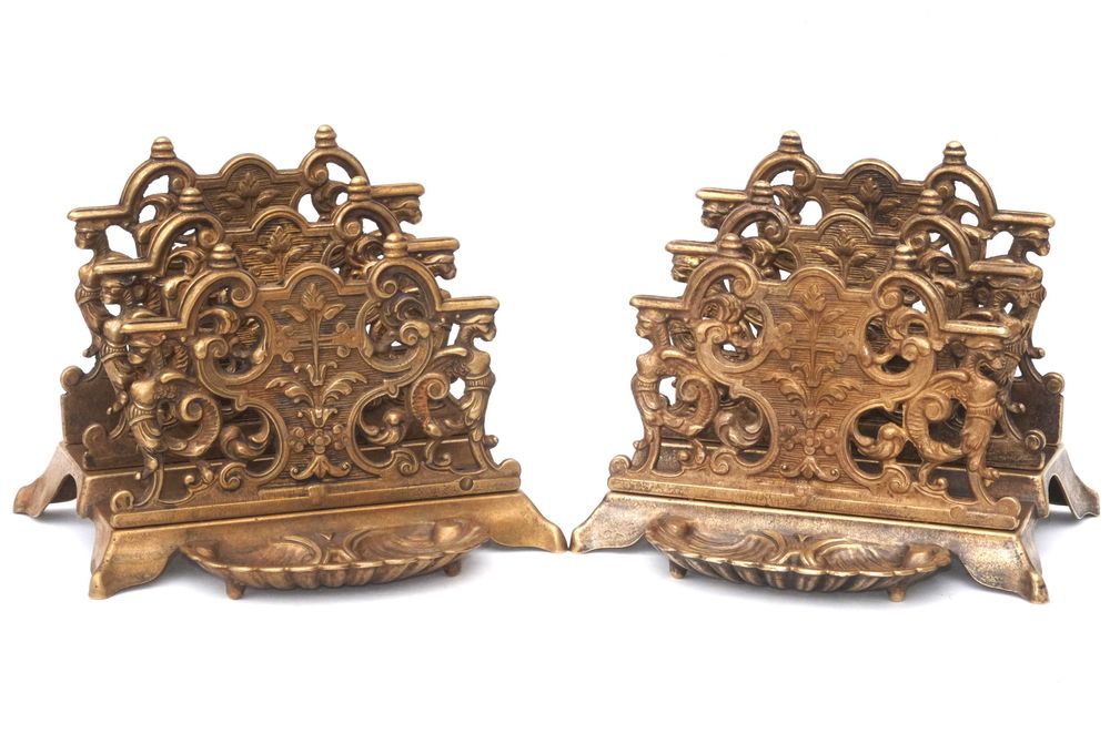 Две антикварные салфетницы,матераал бронза.