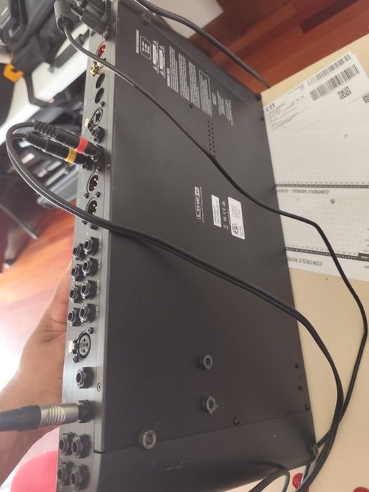 Line6 Helix + Pedal Mission + Mega pack de Presets