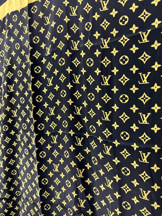 Jedwabna chustka louis vuitton silk scarf monogram