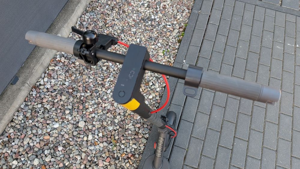 Xiaomi 4 PRO 2gen 60km 400W 10" oświetlenie LED