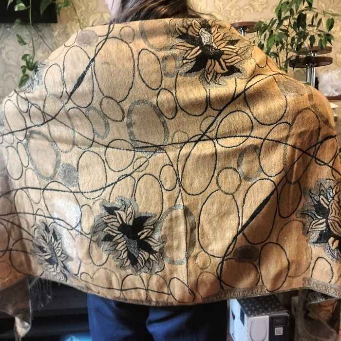 Платки шарфи шалі