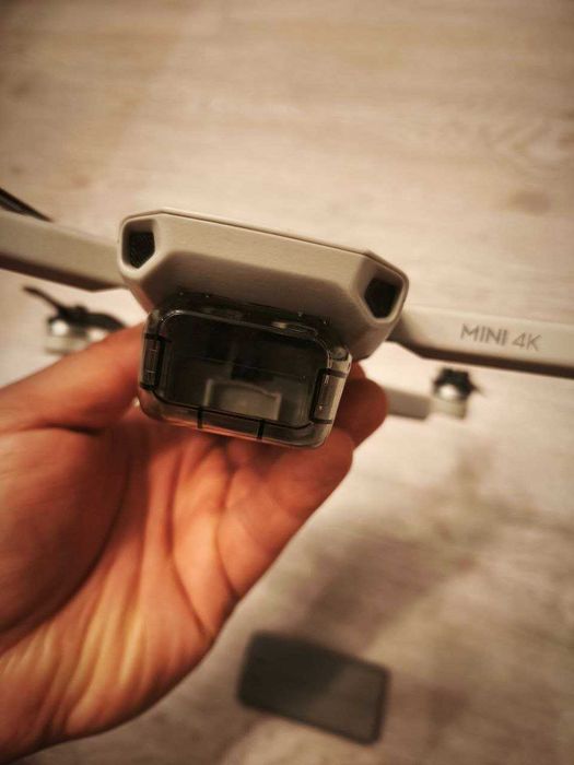 Dron DJI mini 4K + BATERIA + PILOT