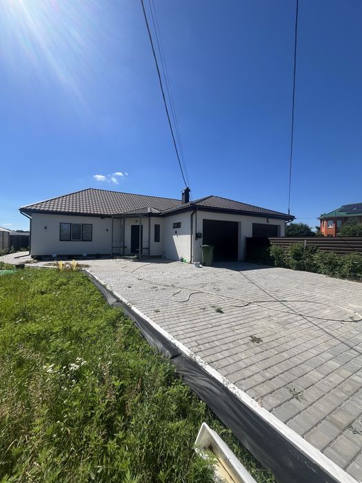 Продаж будинку. Дюплекс. Луначарка.