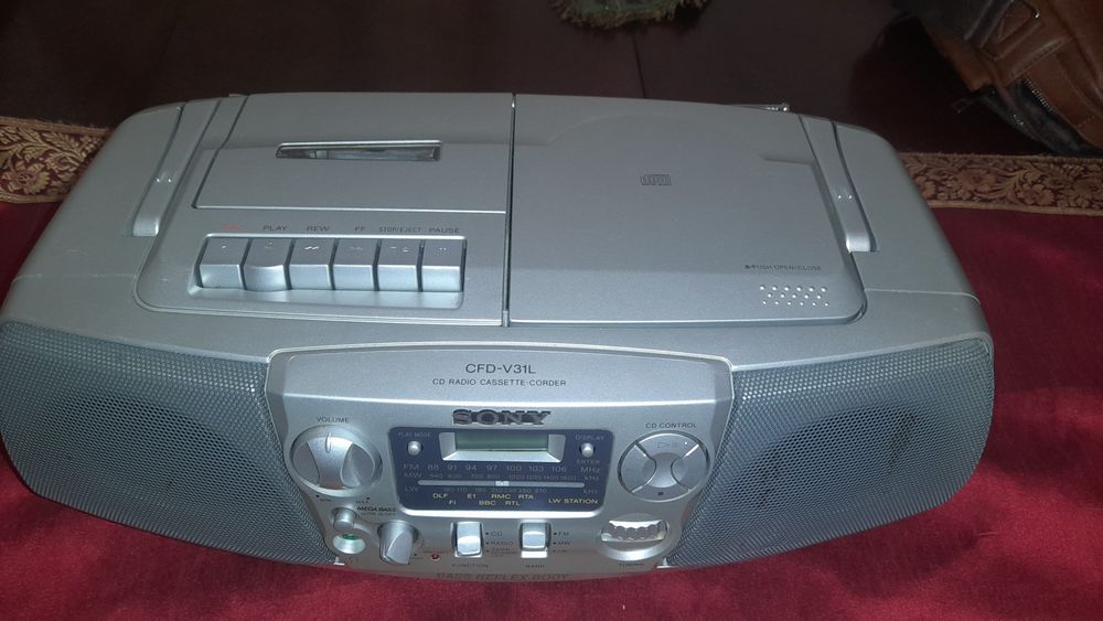 Rádio Sony vintage