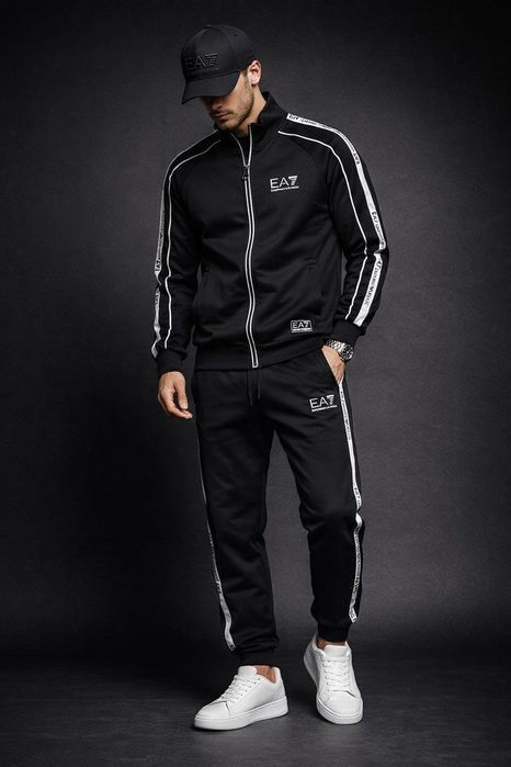 Чоловічий Мужской спортивний  костюм  Armani  EA7