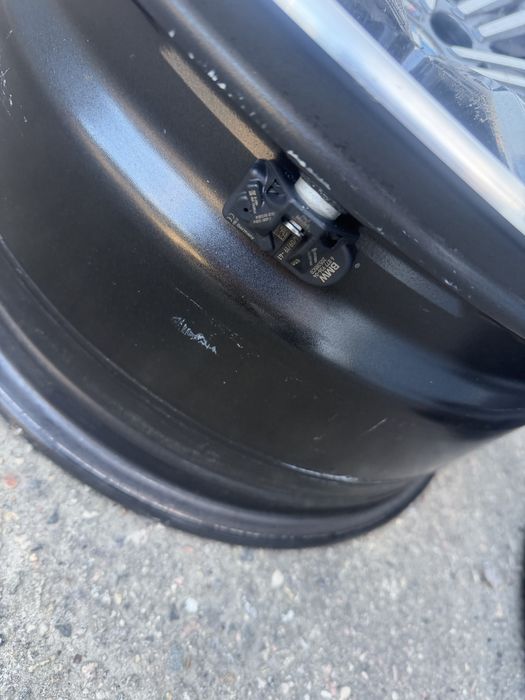 Felgi BMW oryginalne 18"