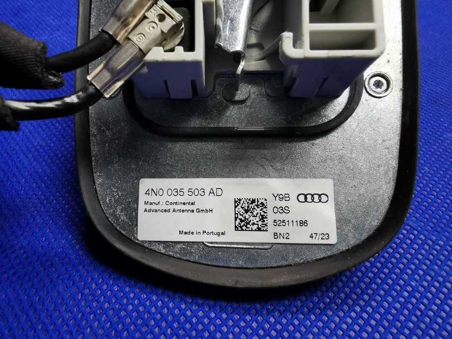 ANTENA dachowa GPS rekin WIĄZKA AUDI A3 8Y A6 A7 A8 D5 LY9B Oryginał