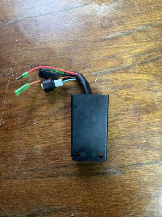 Комутатор 3kj майже новий