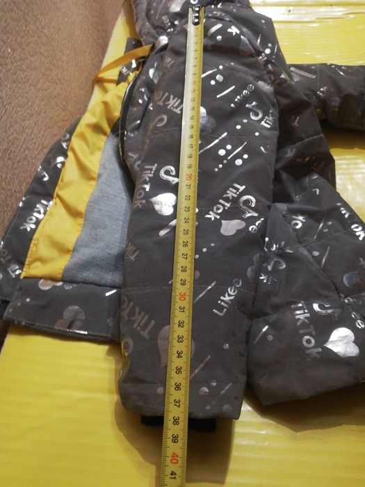 Куртка всезезонна осінь весна  дитяча 86 розмір  2-3 роки